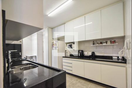 Apartamento à venda com 128m², 3 quartos e 2 vagasCozinha 