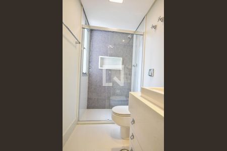 Apartamento à venda com 128m², 3 quartos e 2 vagasBanheiro 02