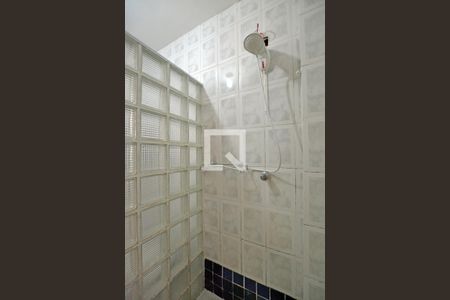 Apartamento para alugar com 60m², 2 quartos e sem vagaBanheiro