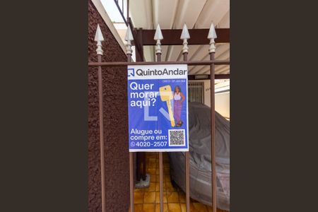 Casa à venda com 145m², 5 quartos e 2 vagasPlaca de Anúncio