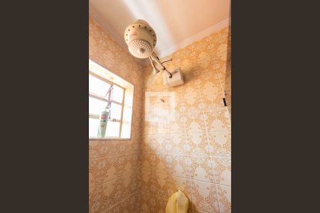 Casa à venda com 145m², 5 quartos e 2 vagasBanheiro