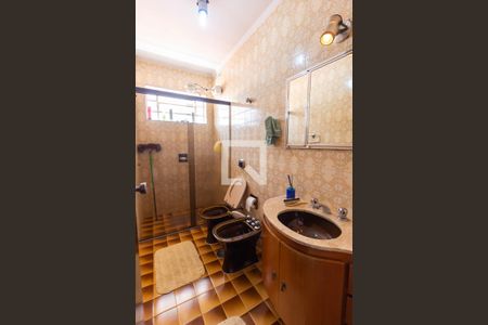 Casa à venda com 145m², 5 quartos e 2 vagasBanheiro