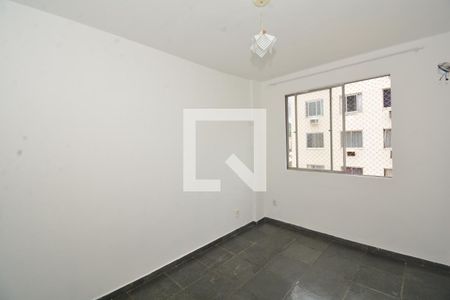 Quarto 1 de apartamento para alugar com 2 quartos, 50m² em Madureira, Rio de Janeiro