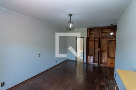 Casa à venda com 384m², 5 quartos e 4 vagasSuite 1