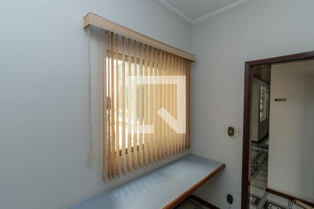 Casa à venda com 384m², 5 quartos e 4 vagasEscritório