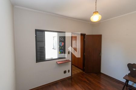 Casa à venda com 384m², 5 quartos e 4 vagasQuarto 3