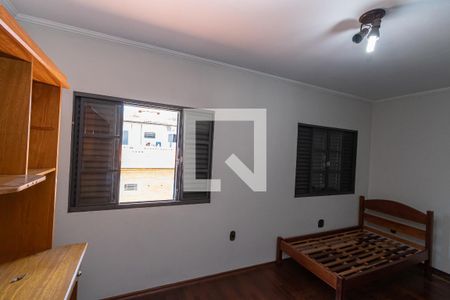 Casa à venda com 384m², 5 quartos e 4 vagasQuarto 2