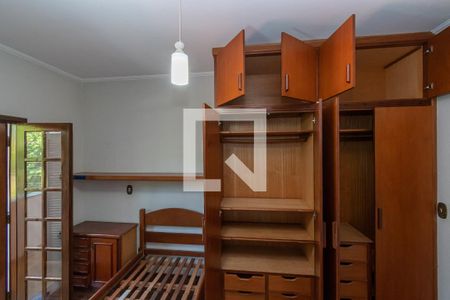 Casa à venda com 384m², 5 quartos e 4 vagasQuarto 1