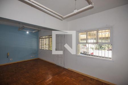 Sala de casa para alugar com 3 quartos, 200m² em Super Quadra Morumbi, São Paulo
