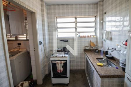 Apartamento à venda com 94m², 4 quartos e sem vagaCozinha