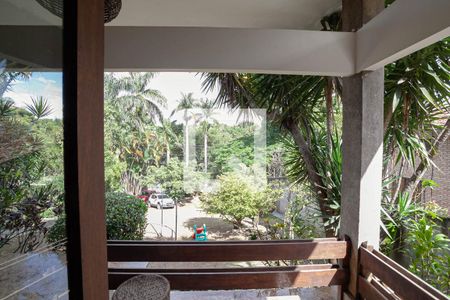 Vista da sala 1 de casa à venda com 7 quartos, 294m² em Braúnas, Belo Horizonte