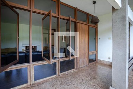 Casa à venda com 294m², 7 quartos e 8 vagasVaranda 