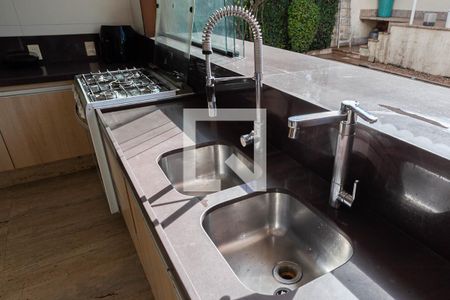 Casa à venda com 294m², 7 quartos e 8 vagasCozinha