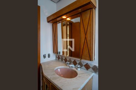 Apartamento para alugar com 183m², 3 quartos e 1 vagaBanheiro Corredor