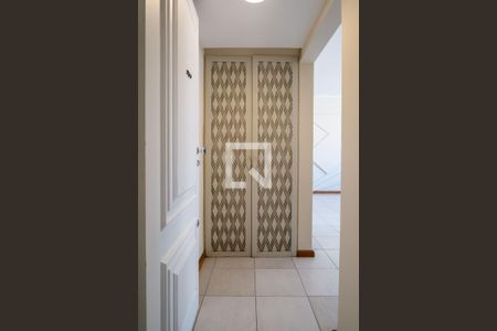 Apartamento para alugar com 183m², 3 quartos e 1 vagaEntrada