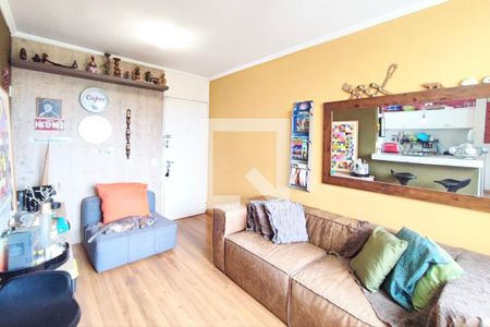Sala de estar  de apartamento à venda com 3 quartos, 77m² em Conjunto Residencial Parque Bandeirantes, Campinas