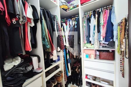 Apartamento para alugar com 77m², 3 quartos e 2 vagasClosset