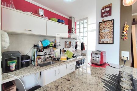 Apartamento para alugar com 77m², 3 quartos e 2 vagasCozinha