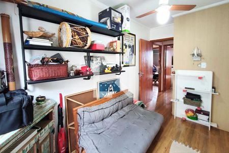 Apartamento para alugar com 77m², 3 quartos e 2 vagasQuarto 2