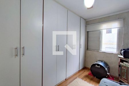 Apartamento para alugar com 77m², 3 quartos e 2 vagasQuarto 2