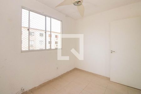 Quarto de apartamento à venda com 2 quartos, 42m² em Sarandi, Porto Alegre