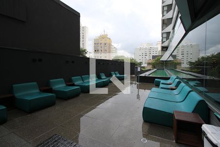 Studio para alugar com 21m², 1 quarto e sem vaga Studio para alugar com 21m², 1 quarto e sem vagaÁrea comum - Piscina