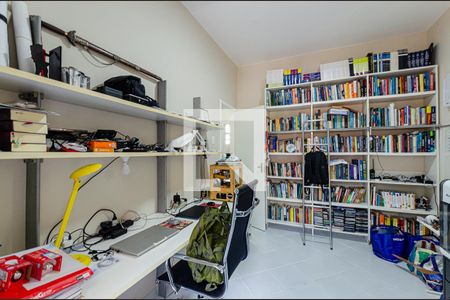Quarto 1 de apartamento à venda com 4 quartos, 340m² em Pe Pequeno, Niterói