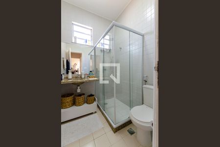 Apartamento à venda com 340m², 4 quartos e 1 vaga Apartamento à venda com 340m², 4 quartos e 1 vagaBanheiro 2