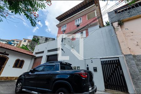 Apartamento à venda com 340m², 4 quartos e 1 vaga Apartamento à venda com 340m², 4 quartos e 1 vagaFachada
