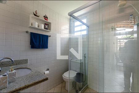 Apartamento à venda com 340m², 4 quartos e 1 vaga Apartamento à venda com 340m², 4 quartos e 1 vagaBanheiro 3