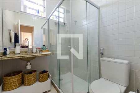 Apartamento à venda com 340m², 4 quartos e 1 vaga Apartamento à venda com 340m², 4 quartos e 1 vagaBanheiro 2