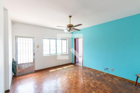 Sala de casa à venda com 3 quartos, 250m² em Vila Ré, São Paulo