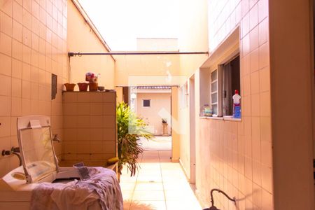 Casa para alugar com 280m², 4 quartos e 4 vagasÁrea de Serviço