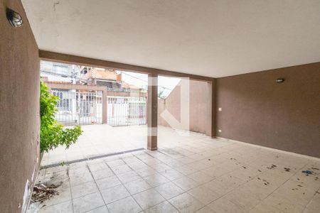 Casa para alugar com 127m², 3 quartos e 4 vagas Casa para alugar com 127m², 3 quartos e 4 vagasGaragem