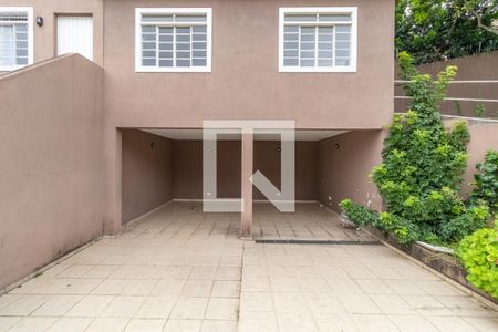 Casa para alugar com 127m², 3 quartos e 4 vagas Casa para alugar com 127m², 3 quartos e 4 vagasGaragem
