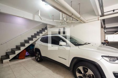 Garagem  de casa de condomínio à venda com 3 quartos, 130m² em Tatuapé, São Paulo