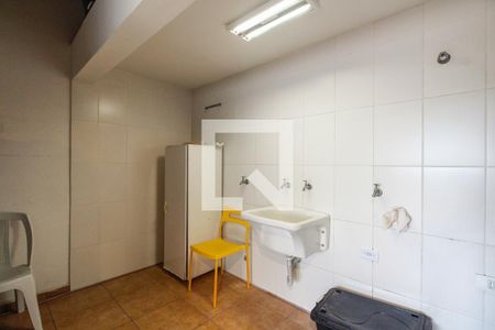 Casa de condomínio à venda com 130m², 3 quartos e 2 vagas Casa de condomínio à venda com 130m², 3 quartos e 2 vagasÁrea de Serviço