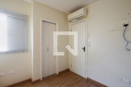 Casa de condomínio à venda com 130m², 3 quartos e 2 vagas Casa de condomínio à venda com 130m², 3 quartos e 2 vagasSuíte