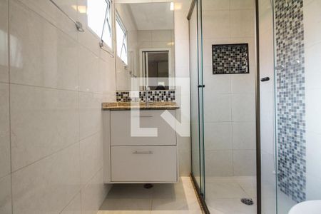 Casa de condomínio à venda com 130m², 3 quartos e 2 vagas Casa de condomínio à venda com 130m², 3 quartos e 2 vagasBanheiro Suíte