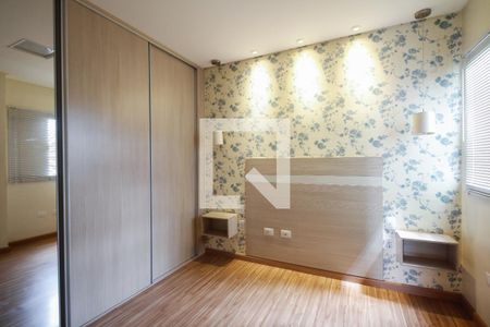 Casa de condomínio à venda com 130m², 3 quartos e 2 vagas Casa de condomínio à venda com 130m², 3 quartos e 2 vagasSuíte