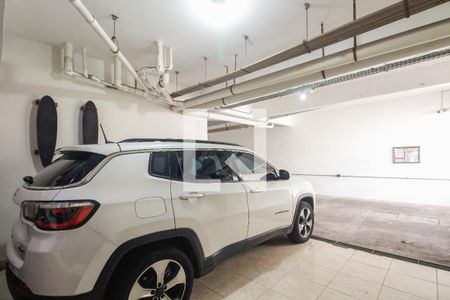 Casa de condomínio à venda com 130m², 3 quartos e 2 vagas Casa de condomínio à venda com 130m², 3 quartos e 2 vagasGaragem