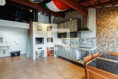 Casa de condomínio à venda com 130m², 3 quartos e 2 vagas Casa de condomínio à venda com 130m², 3 quartos e 2 vagasEspaço Gourmet - Churrasqueira
