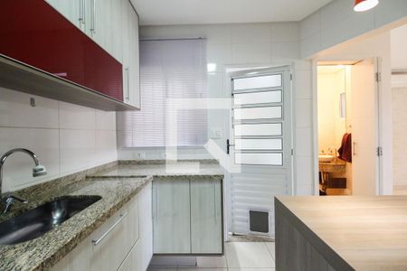 Casa de condomínio à venda com 130m², 3 quartos e 2 vagas Casa de condomínio à venda com 130m², 3 quartos e 2 vagasCozinha