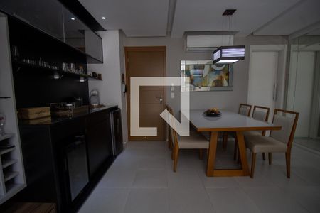 Sala de apartamento à venda com 3 quartos, 120m² em Recreio dos Bandeirantes, Rio de Janeiro