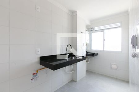 Apartamento para alugar com 43m², 2 quartos e sem vaga Apartamento para alugar com 43m², 2 quartos e sem vagaCozinha e Área de Serviço