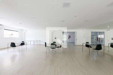 Apartamento para alugar com 43m², 2 quartos e sem vaga Apartamento para alugar com 43m², 2 quartos e sem vagaSalão de Festa