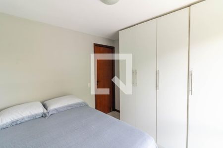 Apartamento para alugar com 73m², 2 quartos e 2 vagas Apartamento para alugar com 73m², 2 quartos e 2 vagasQuarto