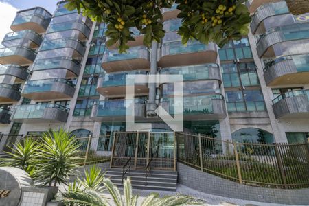 Apartamento para alugar com 73m², 2 quartos e 2 vagas Apartamento para alugar com 73m², 2 quartos e 2 vagasFachada