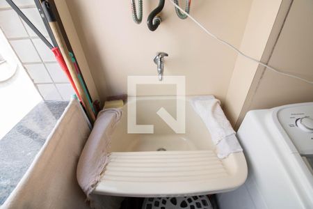 Apartamento para alugar com 73m², 2 quartos e 2 vagas Apartamento para alugar com 73m², 2 quartos e 2 vagasÁrea de Serviço