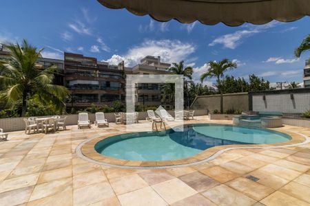 Apartamento para alugar com 73m², 2 quartos e 2 vagas Apartamento para alugar com 73m², 2 quartos e 2 vagasÁrea comum - Piscina